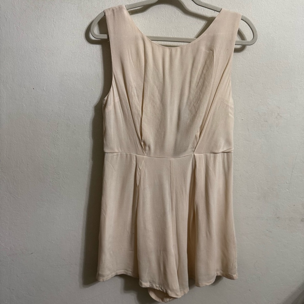 ANGL Cream Lace Back jumpsuit Size L New with tags